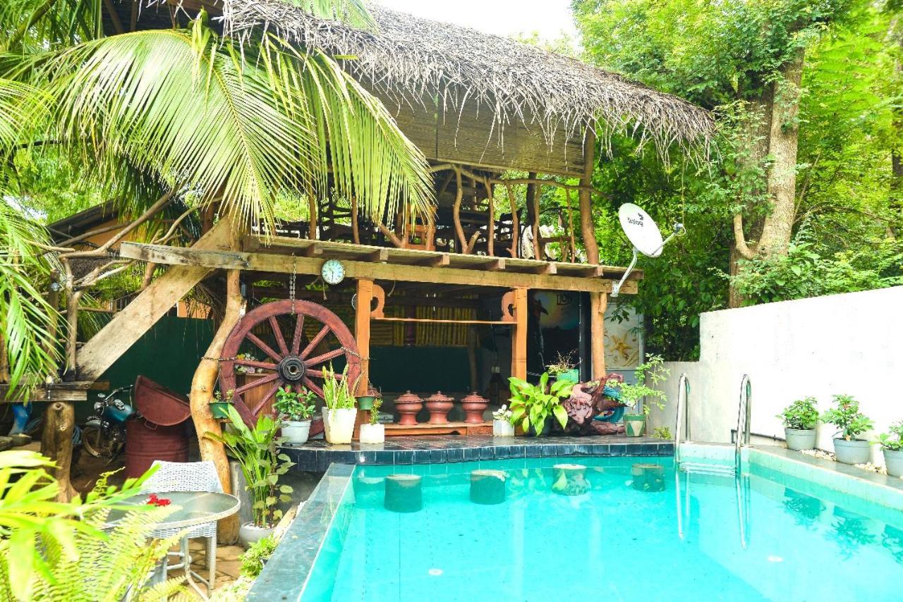 Visu Villa Hotel Habarana Extérieur photo