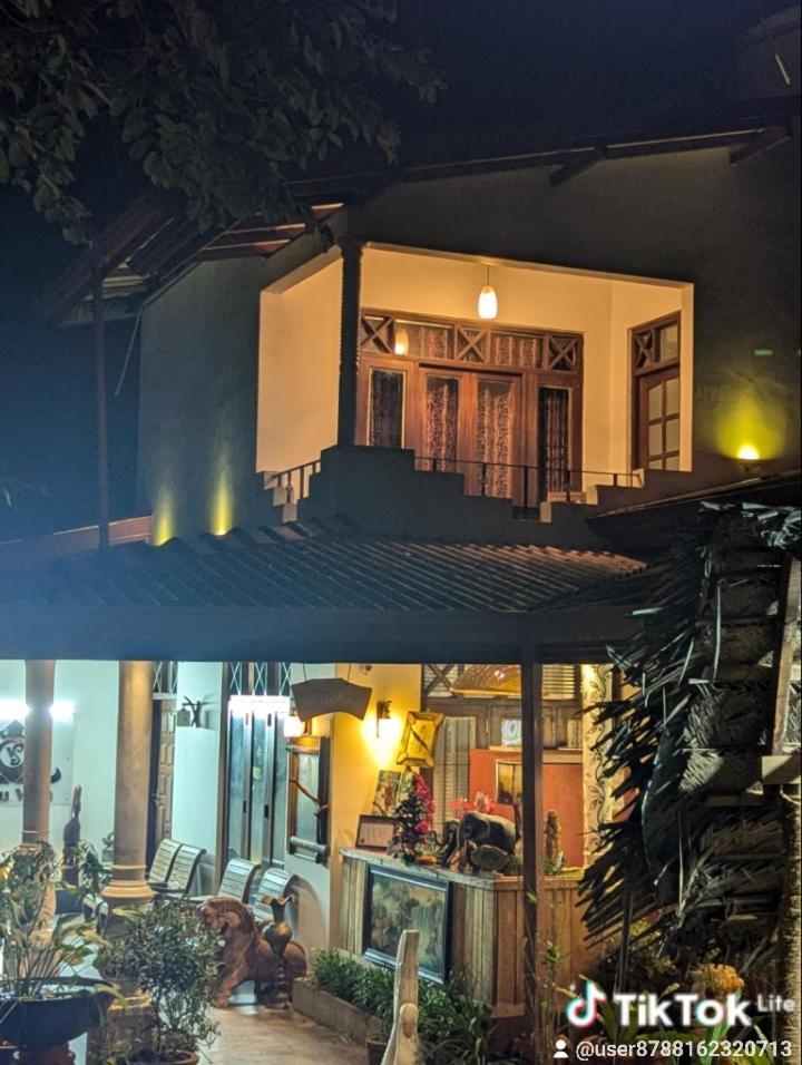 Visu Villa Hotel Habarana Extérieur photo